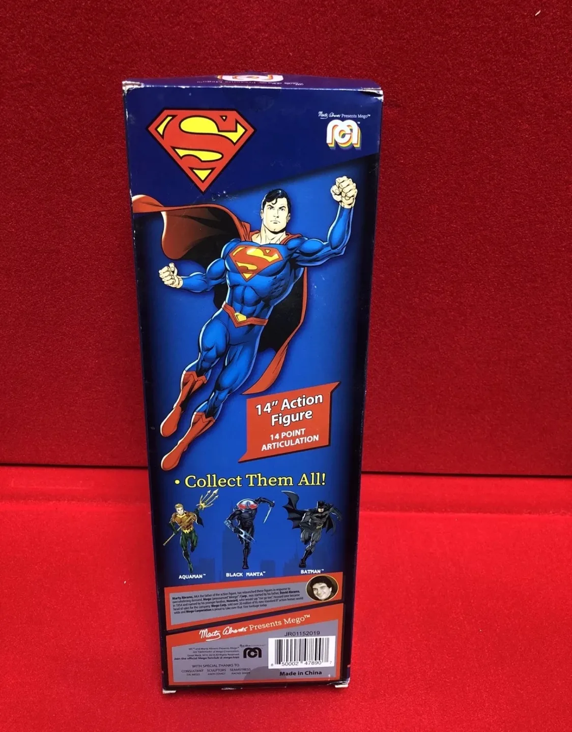 DC Comics Superman 14" Action Figure image indicator(2)