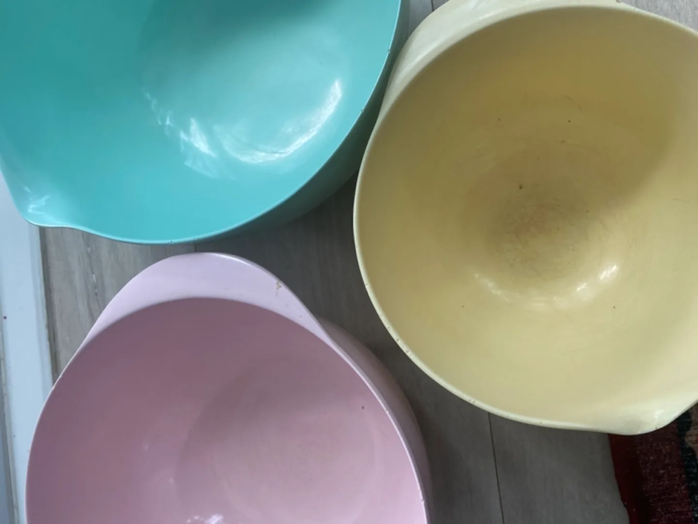 Pastel Mixing Bowls - Set of Three image indicator(3)