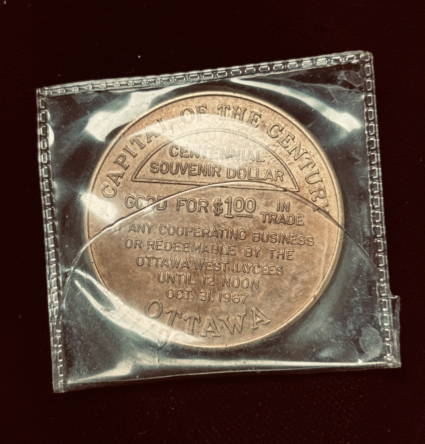 1967 Ottawa Centennial Souvenir Dollar Token - photo 4