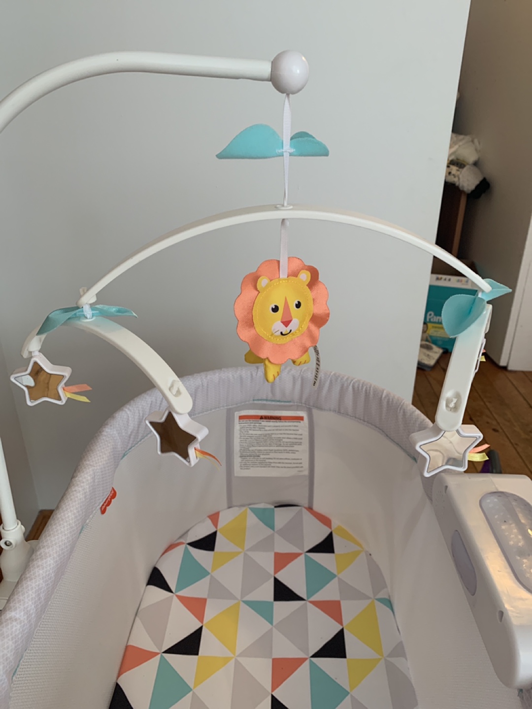 Fisher-Price Soothing Vibrations Bassinet - photo 3