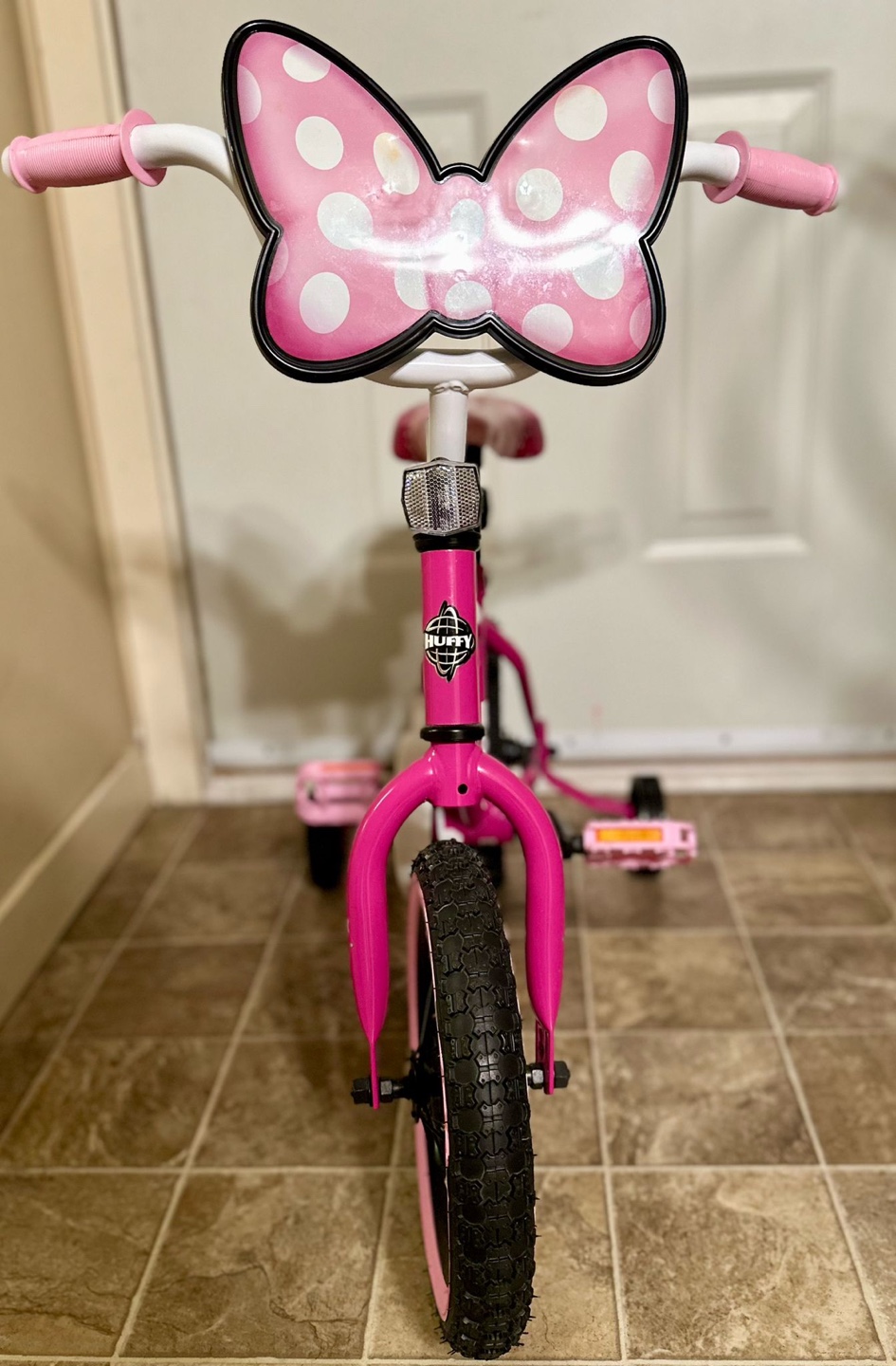 Huffy Minnie Mouse 12-inch Girls' Bike with Training Wheels - photo 3
