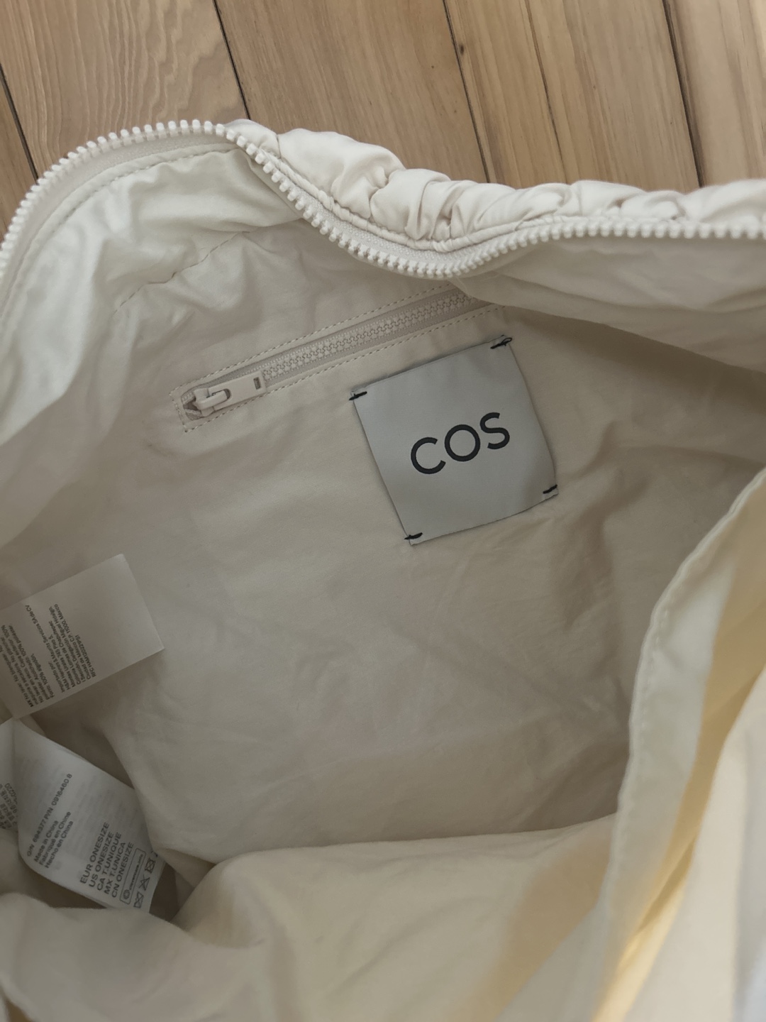 COS Oversized Quilted Crossbody Bag - Off White - photo 3