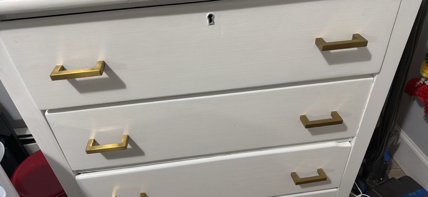 White dresser with gold knobs - photo 2