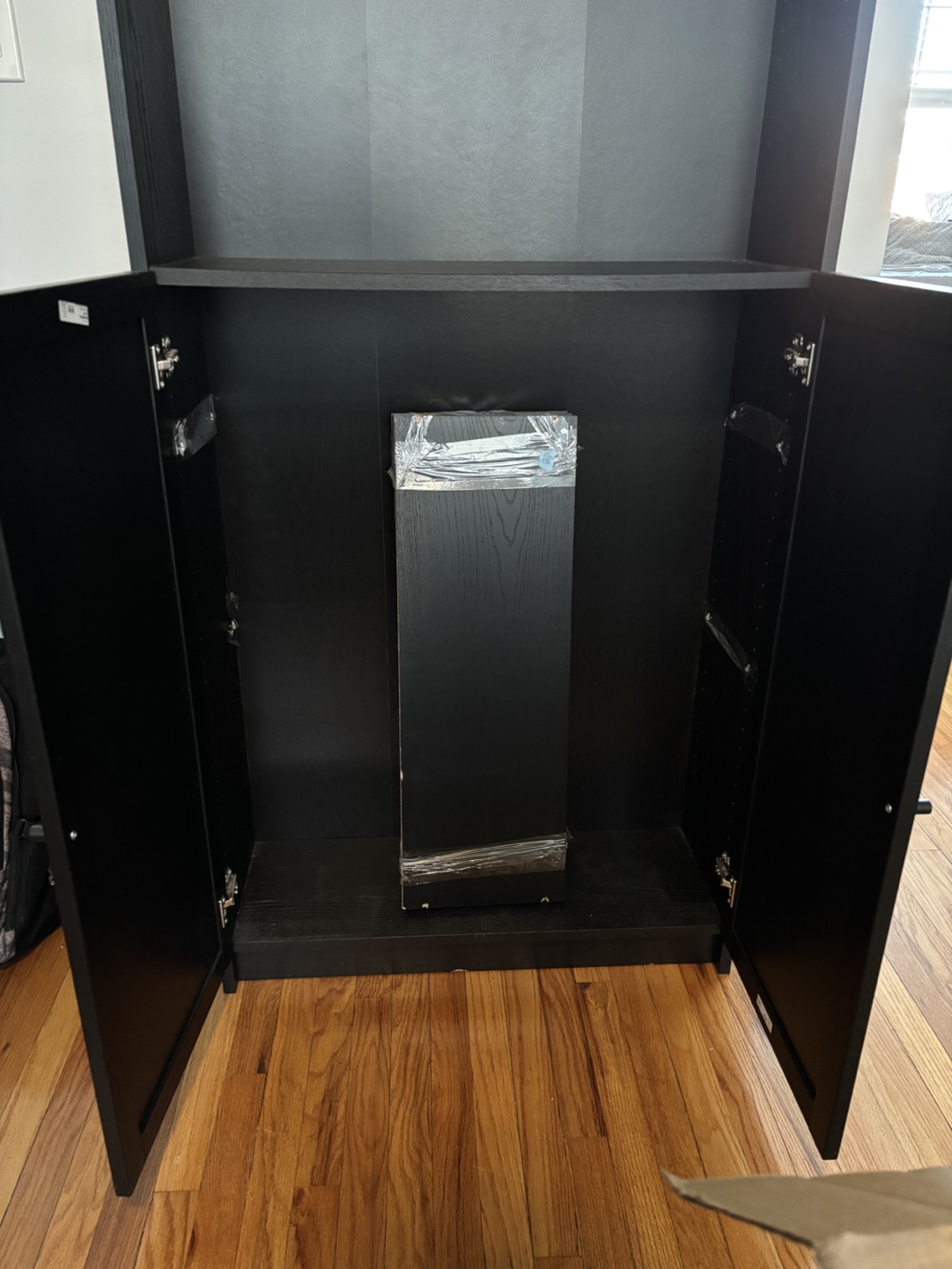Bookshelf with Doors - photo 3