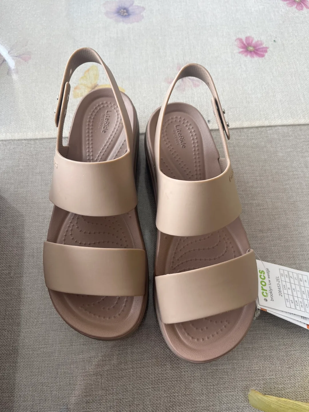 Crocs Women's Brooklyn Low Wedge Platform Sandals thumbnail
