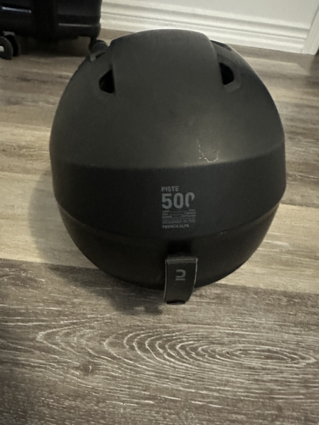 Wedze Ski Goggles and Salomon Ski Helmet - photo 3