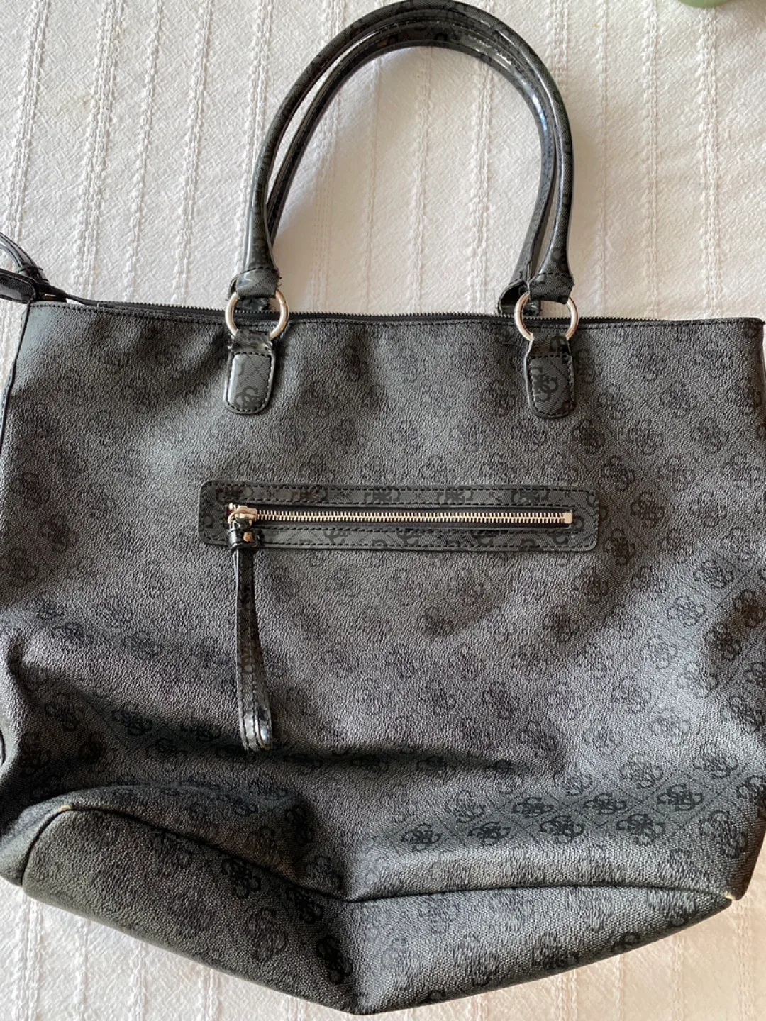 Guess Black Tote Bag image indicator(2)