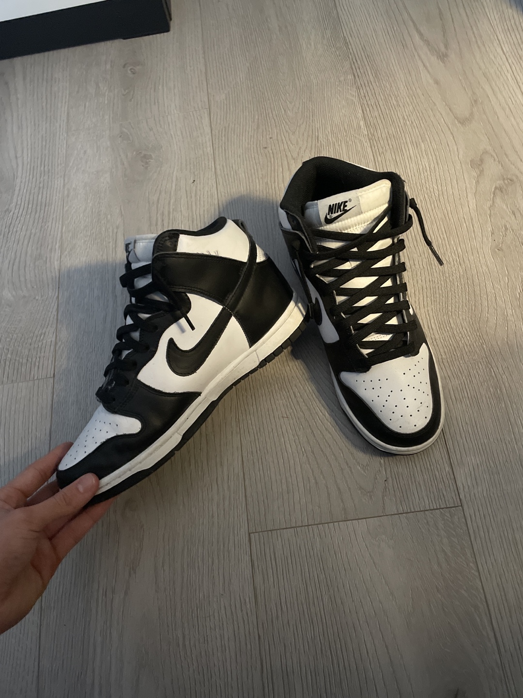 Pandas Dunk high for men size 8.5