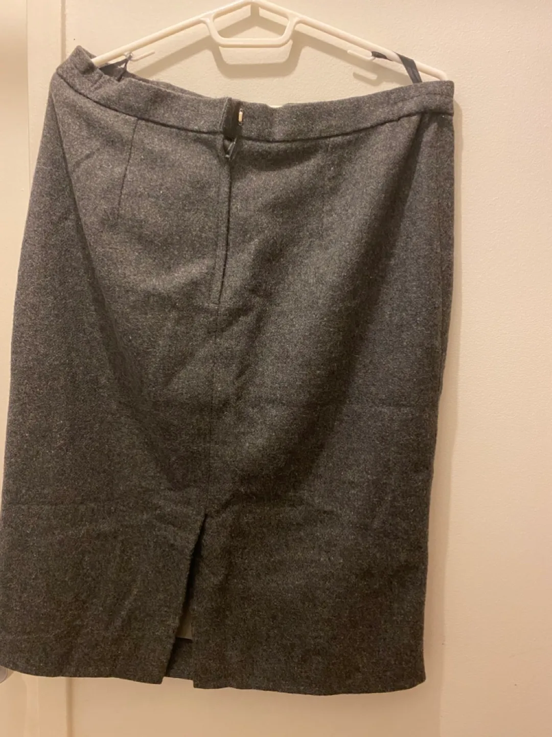 Women's Dark Grey Pencil Skirt image indicator(2)