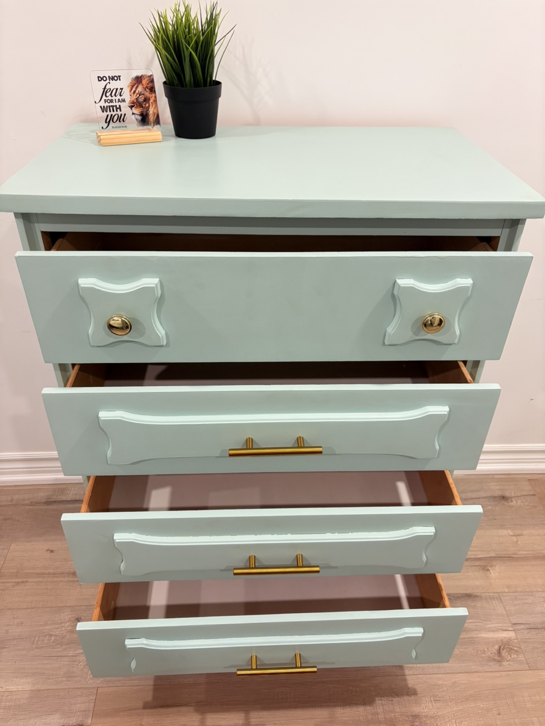 Vintage Four-Drawer Chest of Drawers - Mint Green - photo 5