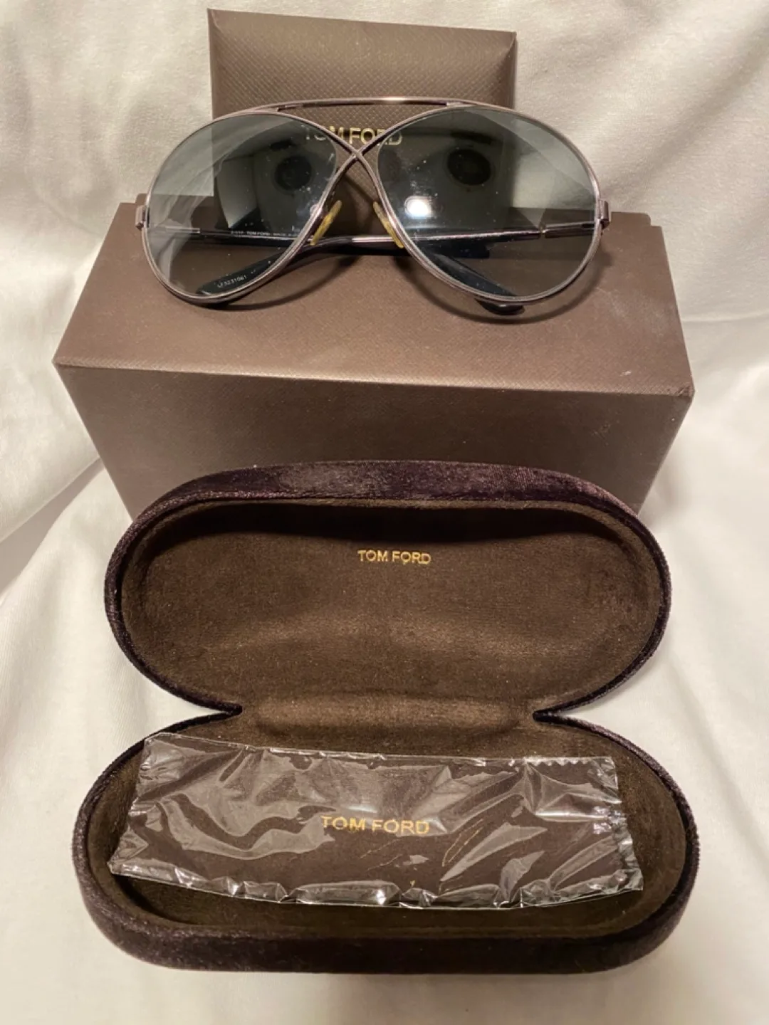 Tom Ford Aviator Sunglasses image indicator(2)