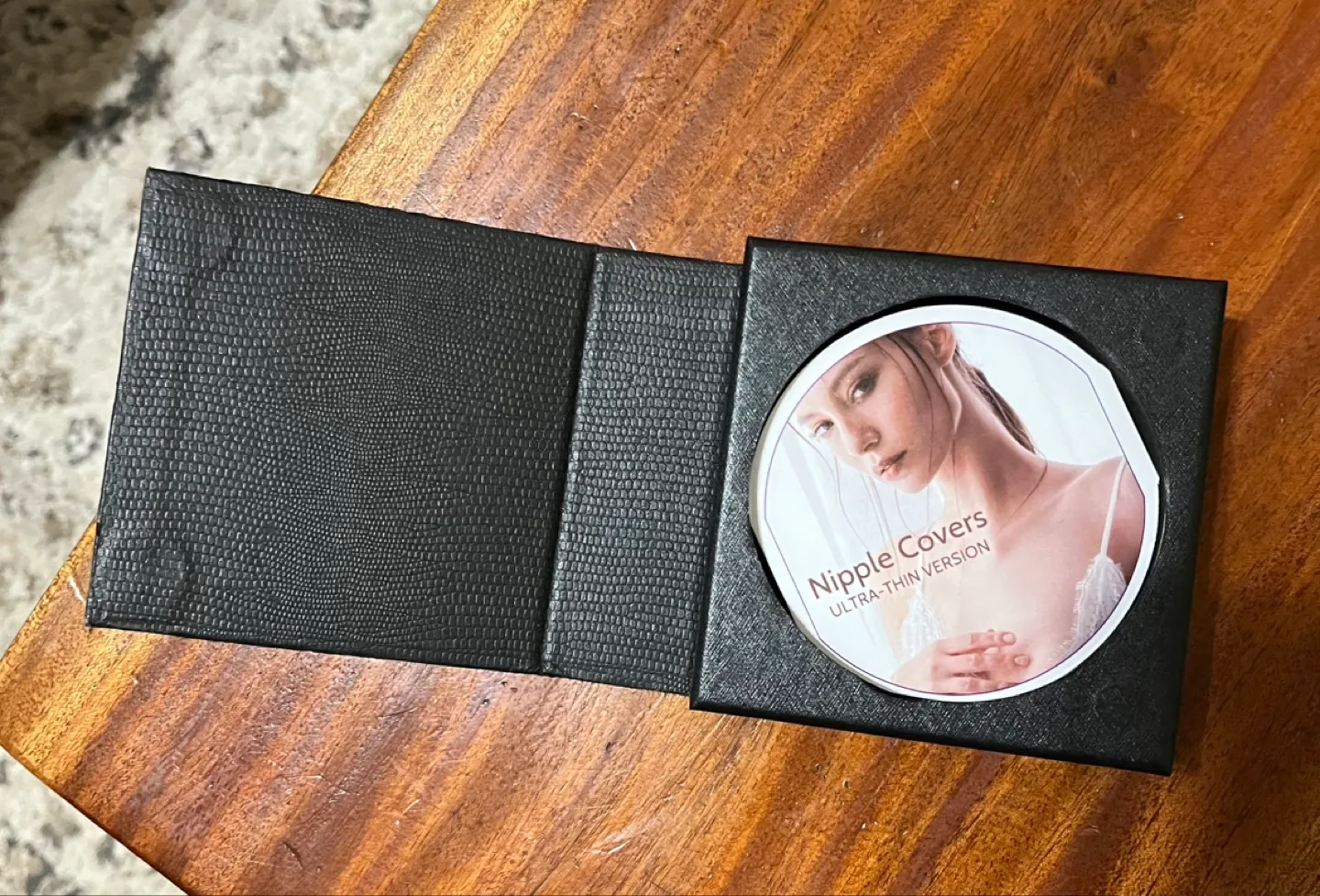 Ultra-Thin Nipple Covers - Reusable and discreet image indicator(3)