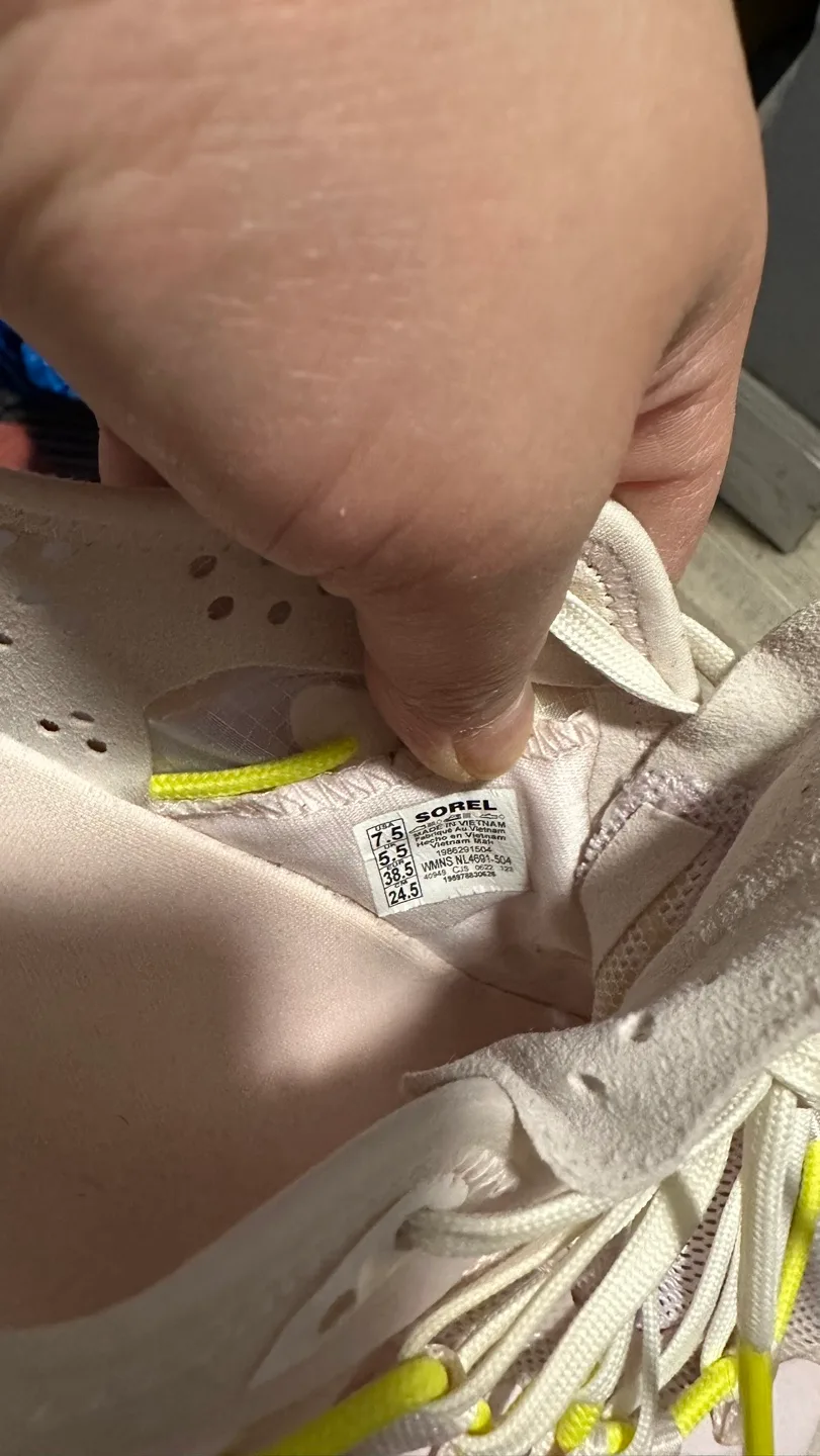 SOREL Women's Running Shoes - Size 7.5 US image indicator(3)