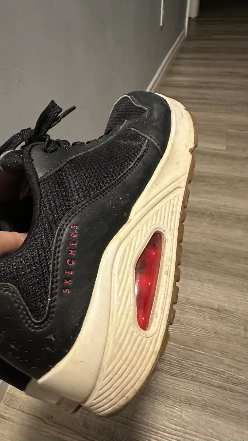 Skechers Women's Black Sneakers - image indicator(2)