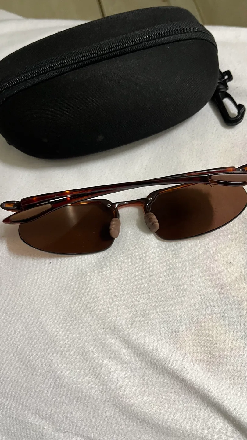 Maui Jim Sport Sunglasses with Case image indicator(3)