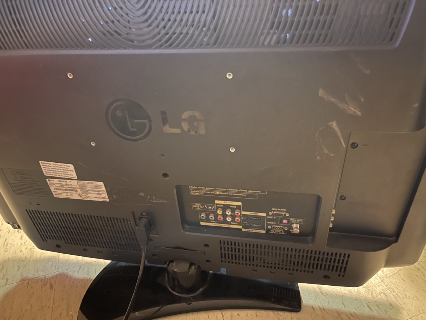 LG Flat Screen TV - photo 4