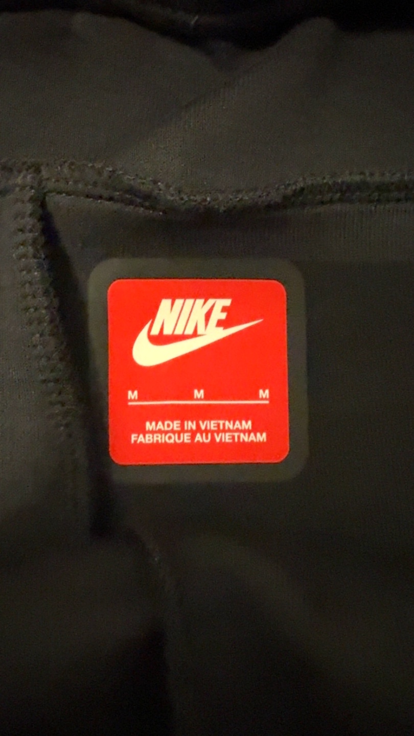New season Nike tech fleece - photo 4