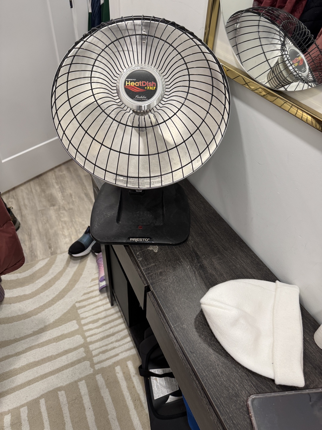 Presto HeatDish Electric Heater