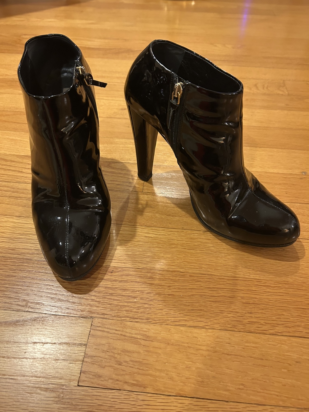 Black Patent Leather Ankle Boots - photo 4