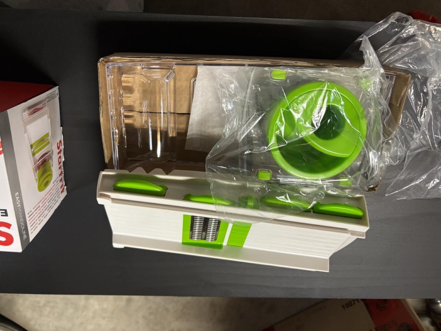 Starfrit Easy Mandoline Slicer - Brand New in Box - photo 3