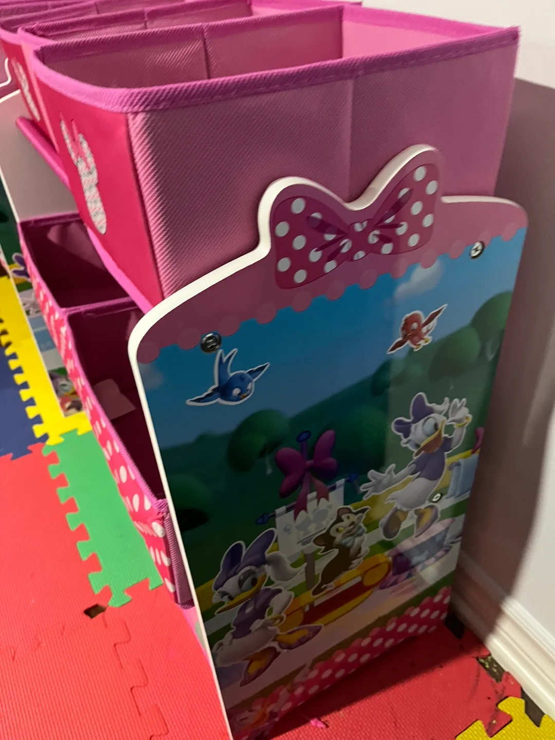 Delta Children Minnie Mouse 6-Bin Toy Organizer image indicator(5)