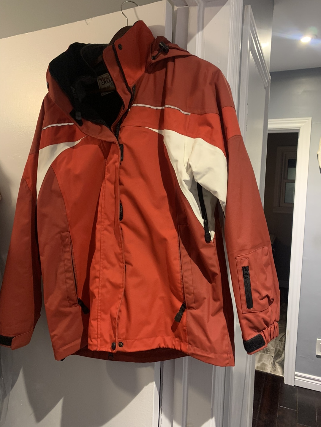 Viking Creekside II Tri-Zone Jacket - Size Medium