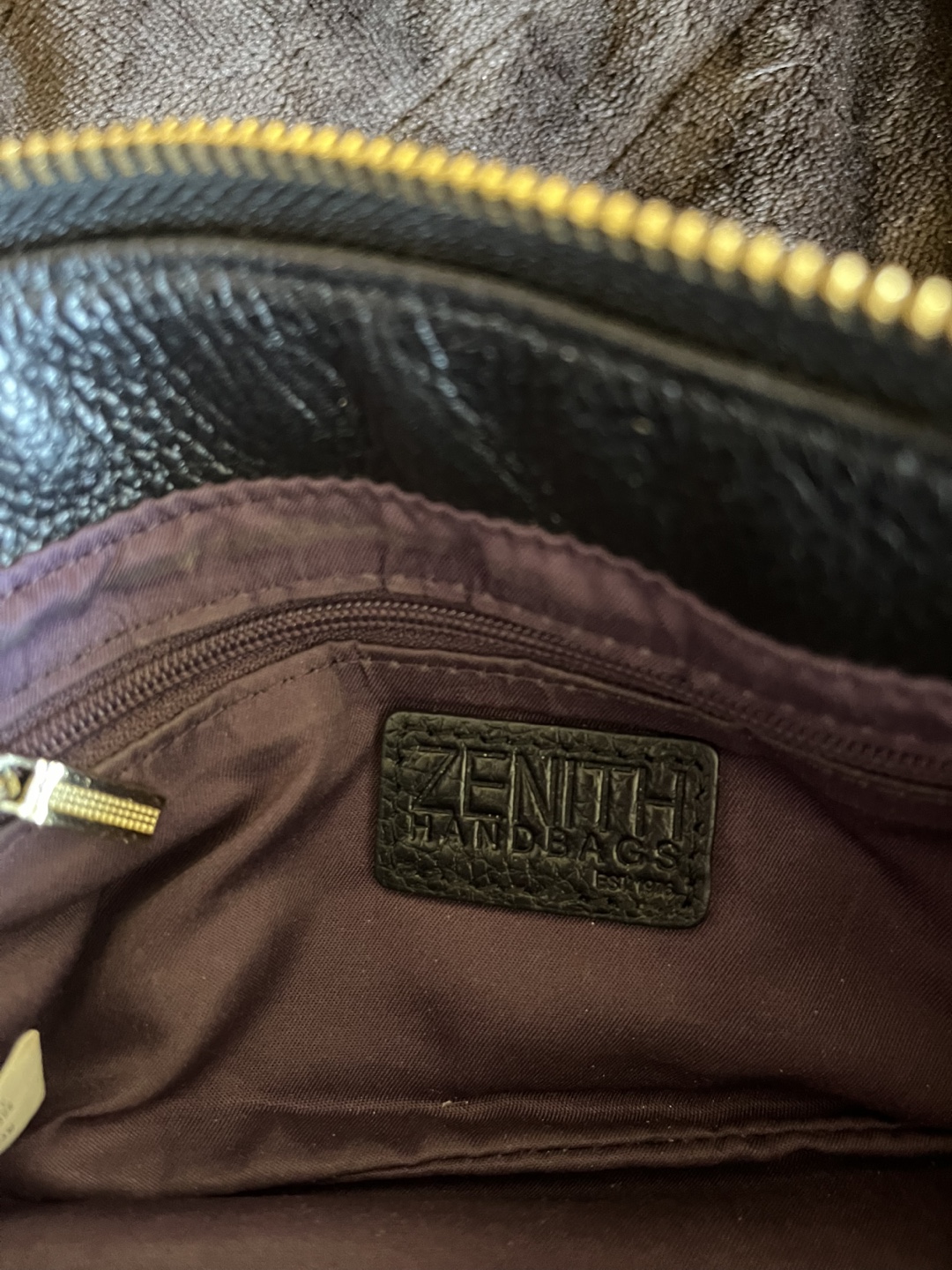Zenith Handbags Black Leather Crossbody Bag - photo 3