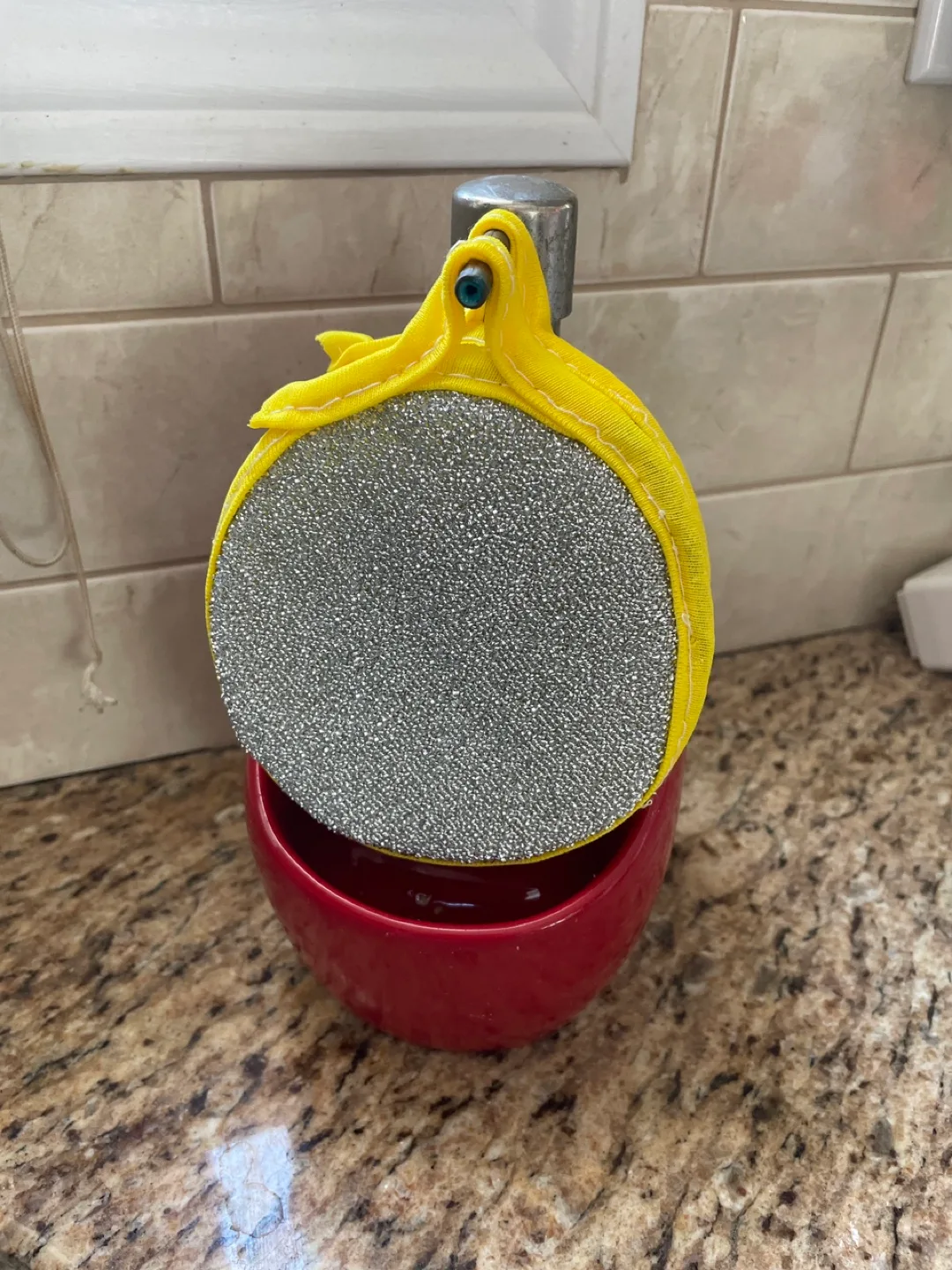 Paper towels holder&Soap dispenser with 3 Scrubbers image indicator(4)