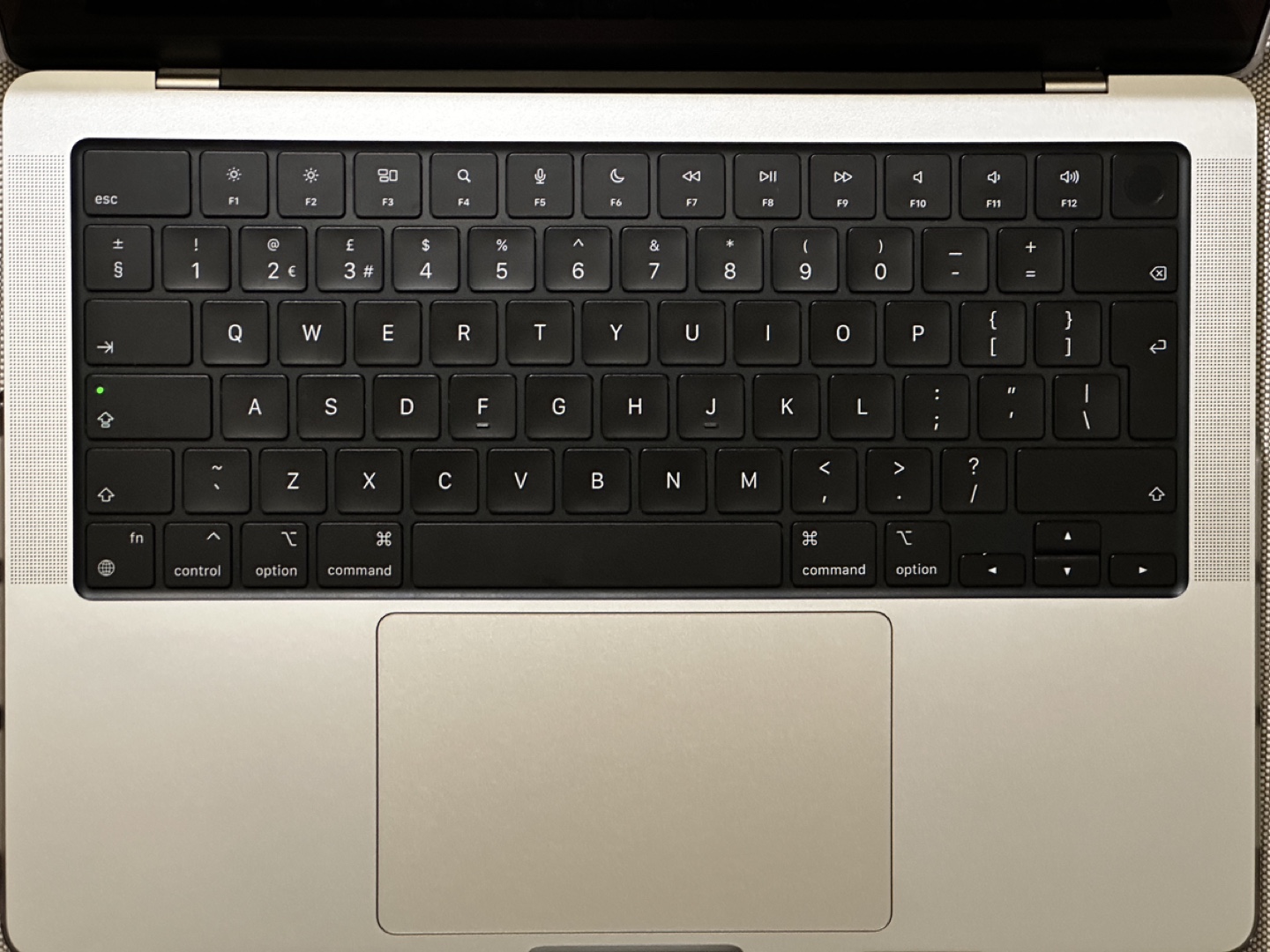 MacBook Pro (2021) Silver 14 inch, M1 Pro chip - photo 3