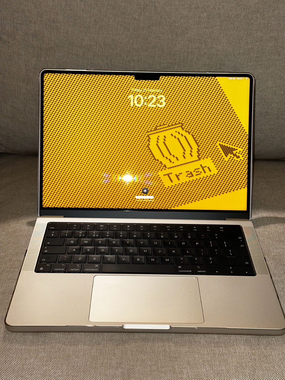 MacBook Pro (2021) Silver 14 inch, M1 Pro chip - photo 2