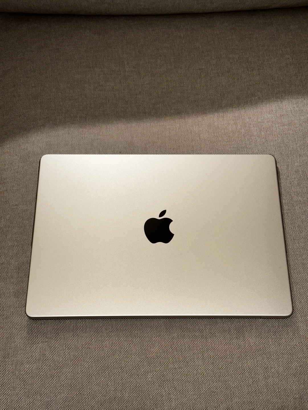 MacBook Pro (2021) Silver 14 inch, M1 Pro chip