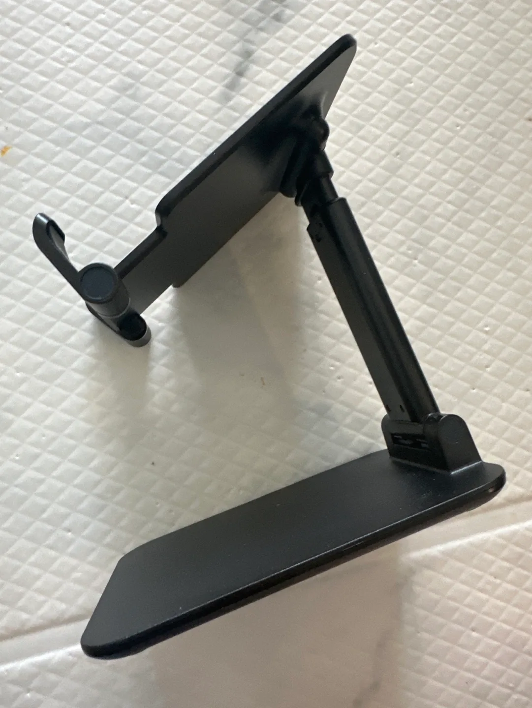 iPad, laptop Stand thumbnail