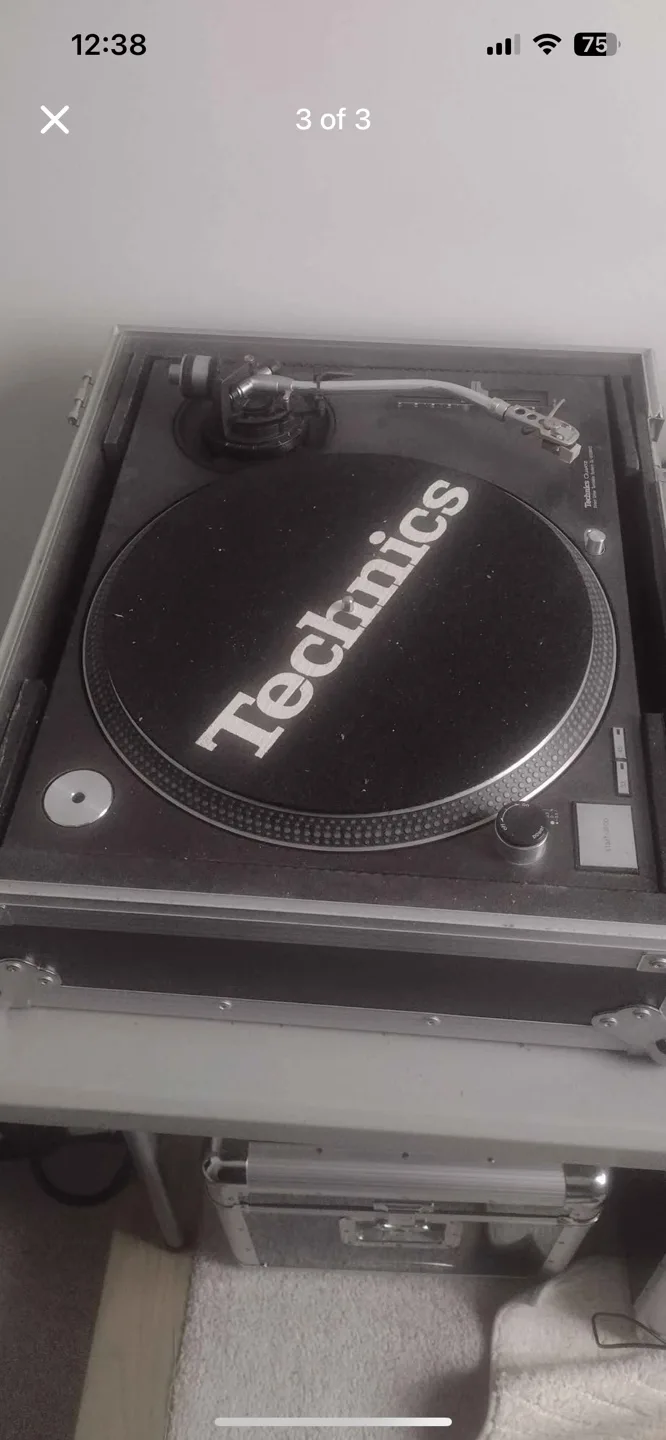 Technics 1200 MK2 Turntable Pair image indicator(3)