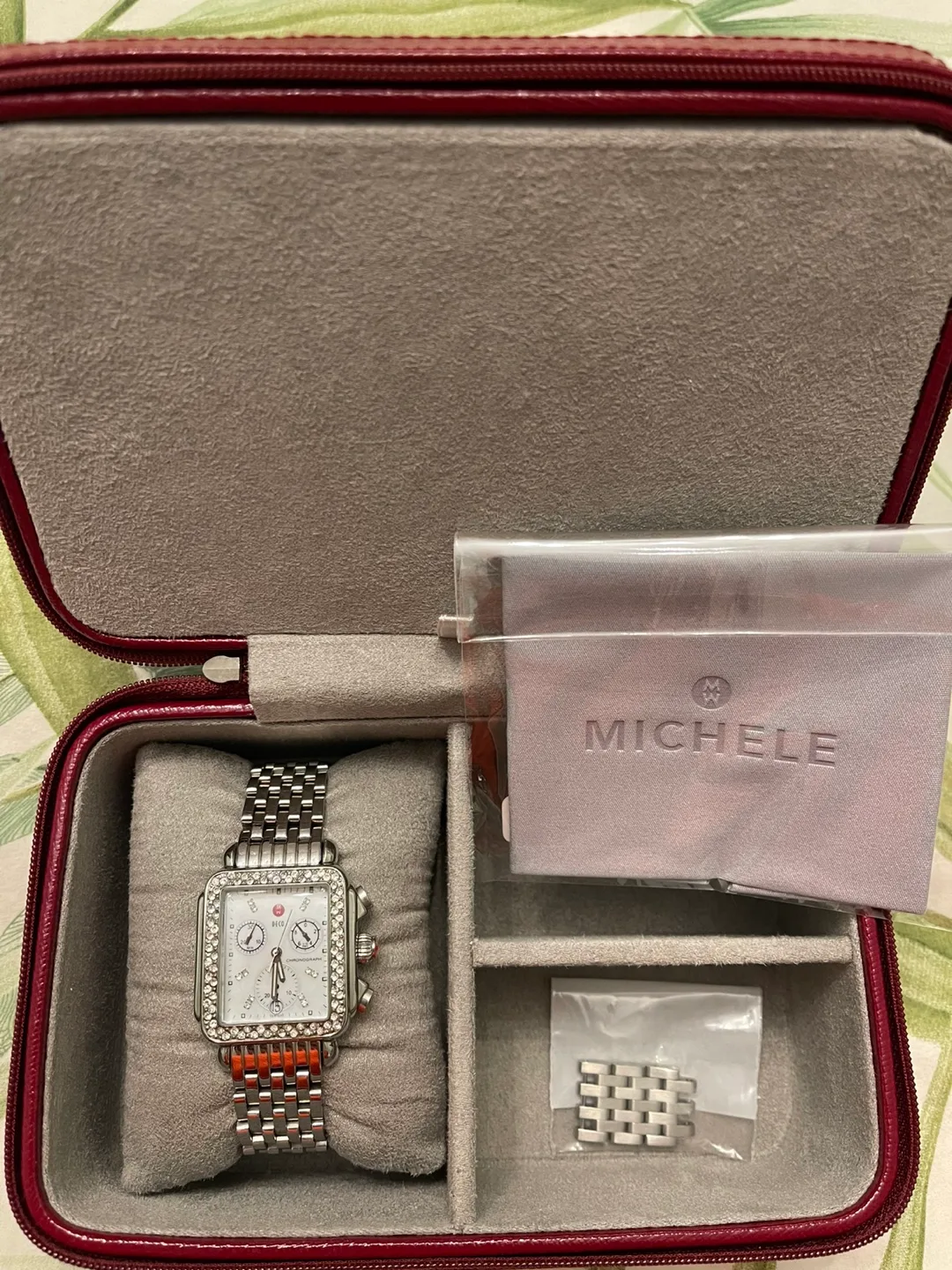Michele Ladies Diamond Deco Watch with box, Swiss made! image indicator(8)