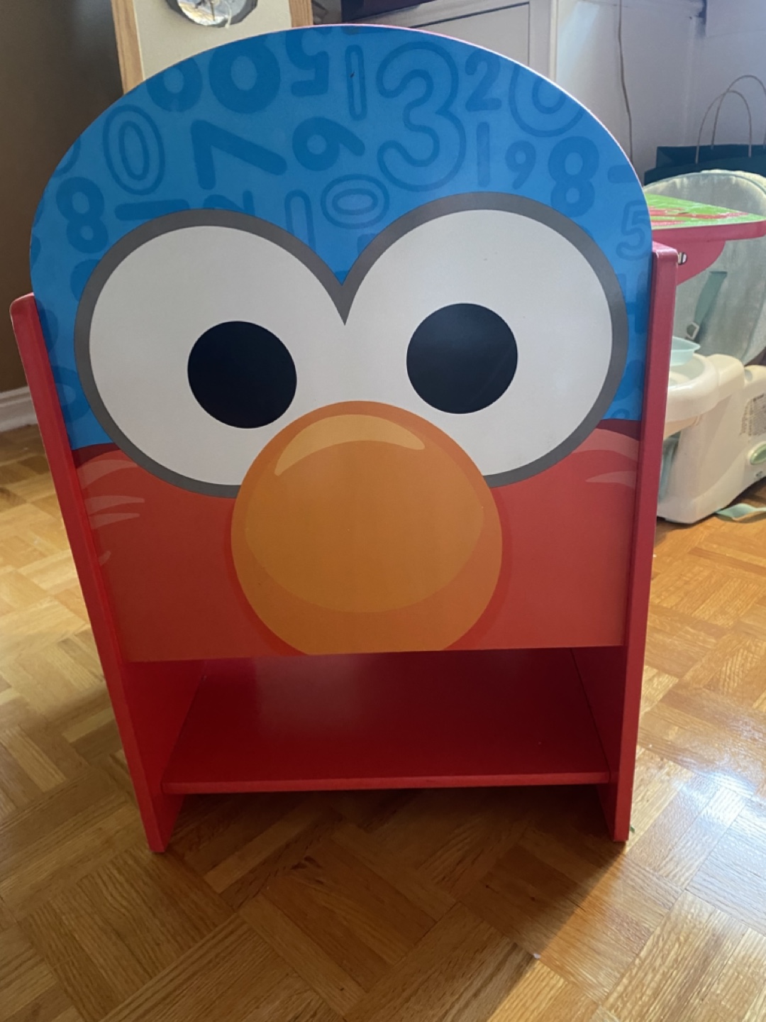 Sesame Street Elmo Kids Wooden Desk and Chair Set - photo 3