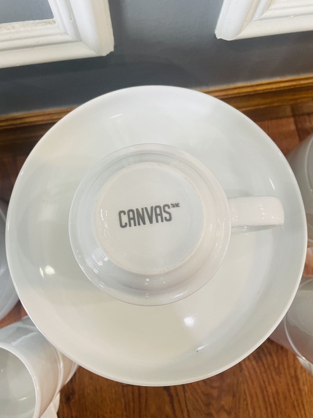Canvas Home Dinnerware Set 40 pieces