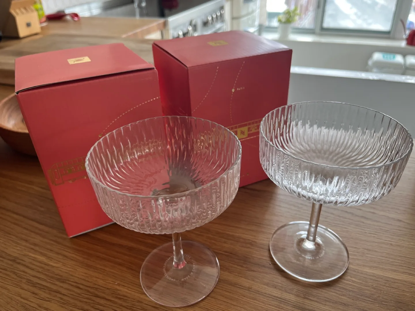 Set of 4 Nespresso barista cocktail glasses image indicator(2)