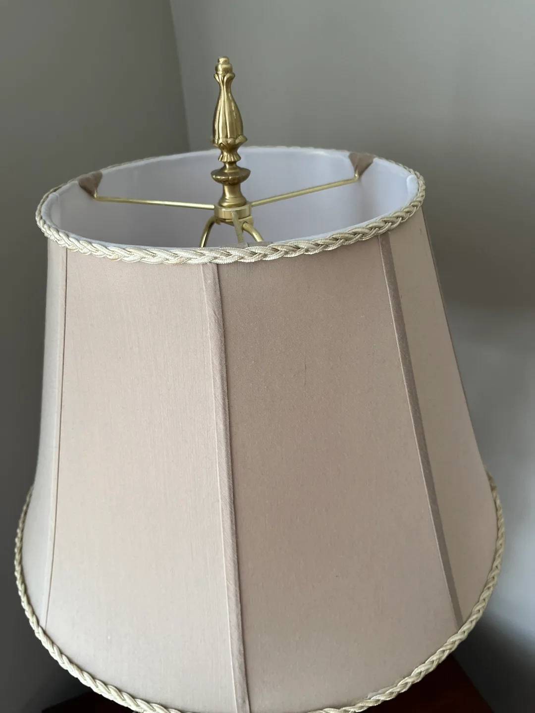 Elegant Brass and Crystal Table Lamp with Beige Lampshade image indicator(3)