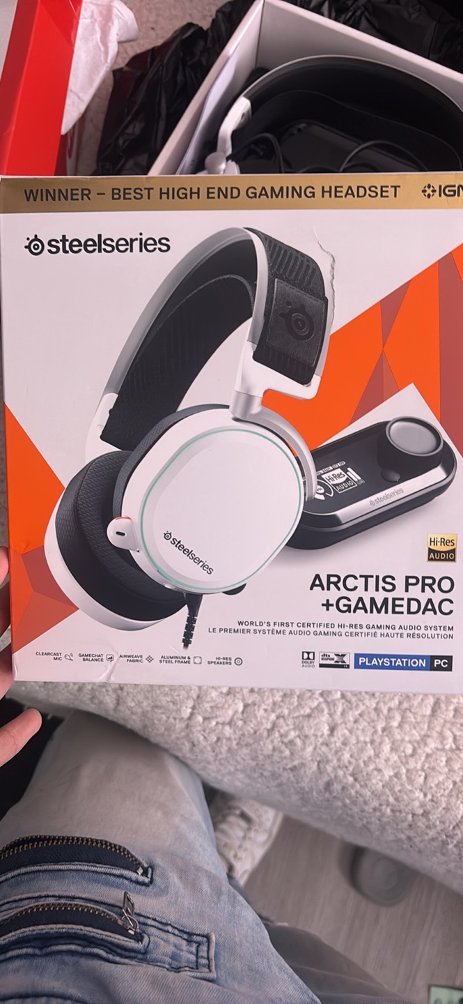 SteelSeries Arctis Pro + GameDAC Headset - White