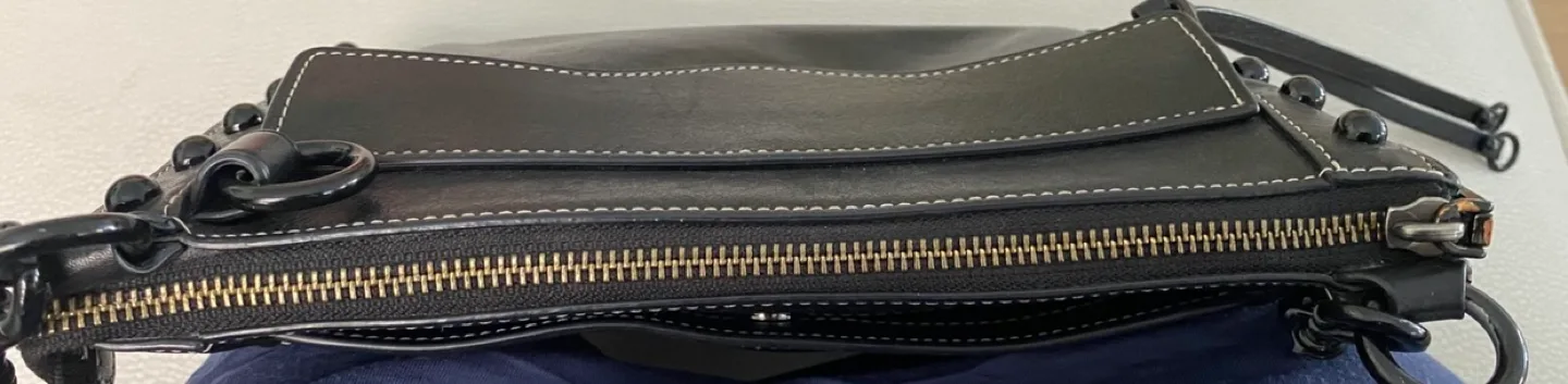 Rebecca Minkoff Black Leather Crossbody Bag image indicator(9)