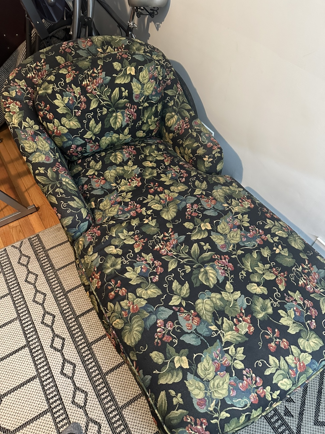 Nice chase sofa
