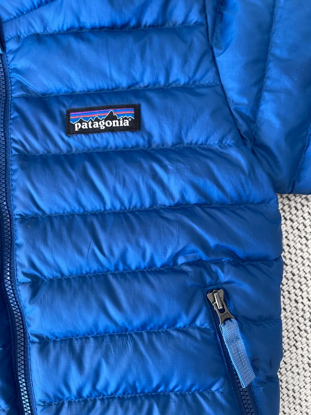 Patagonia Toddler Down Jacket - Size 2T image indicator(3)