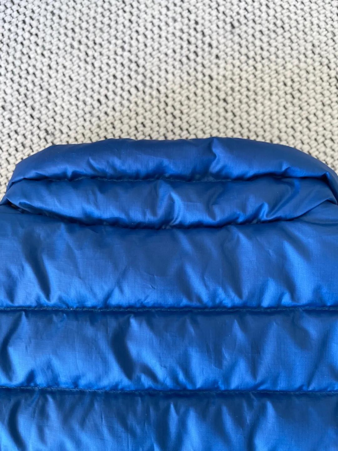 Patagonia Toddler Down Jacket - Size 2T image indicator(9)