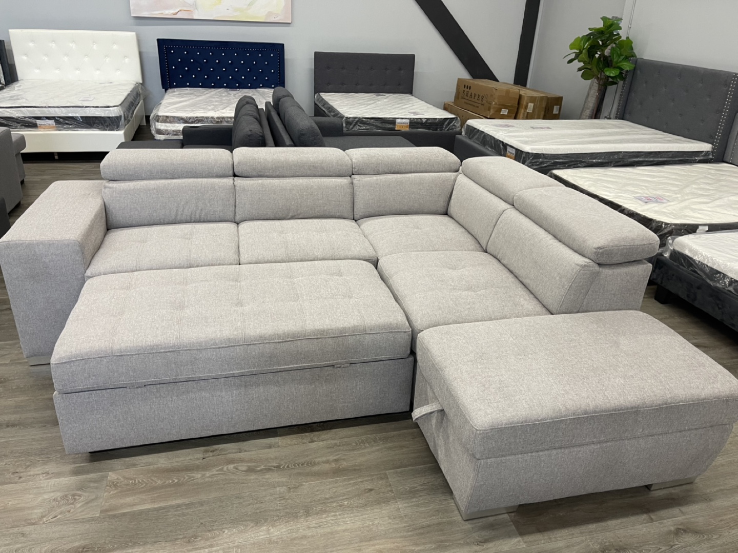🌟 New Arrival Alert!: Newest Fabric Sleeper Sofa🌟 - photo 2