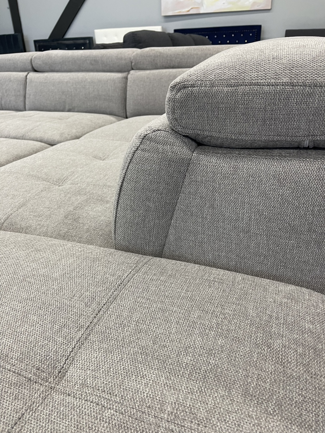 🌟 New Arrival Alert!: Newest Fabric Sleeper Sofa🌟 - photo 4