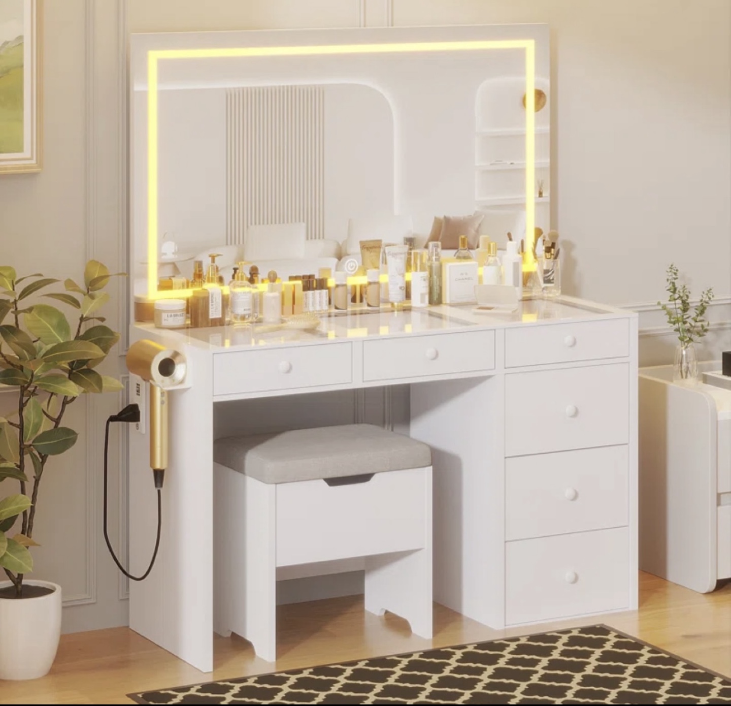 Vanity Set with Stool and Mirror