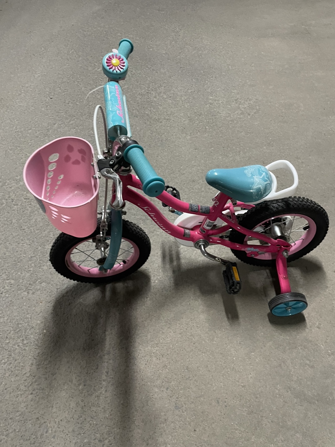 Schwinn girl's 12-inch bike with training wheels - photo 2