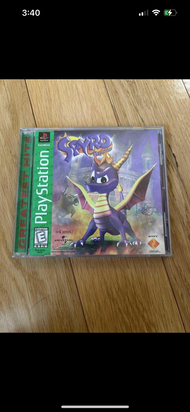 Spyro The Dragon: Greatest Hits (PS1)