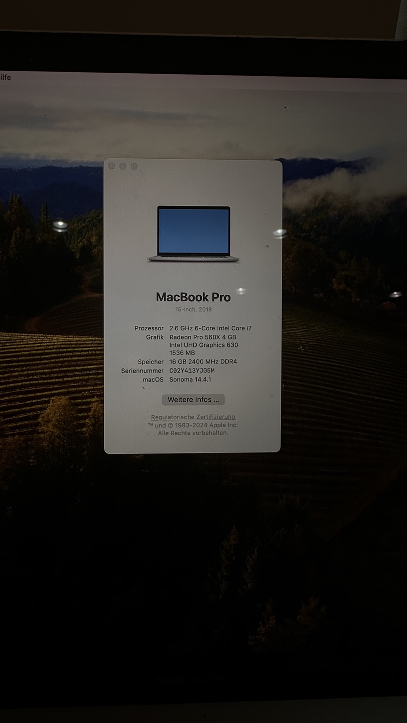 Used MacBook Pro 15-inch 2018 - photo 2