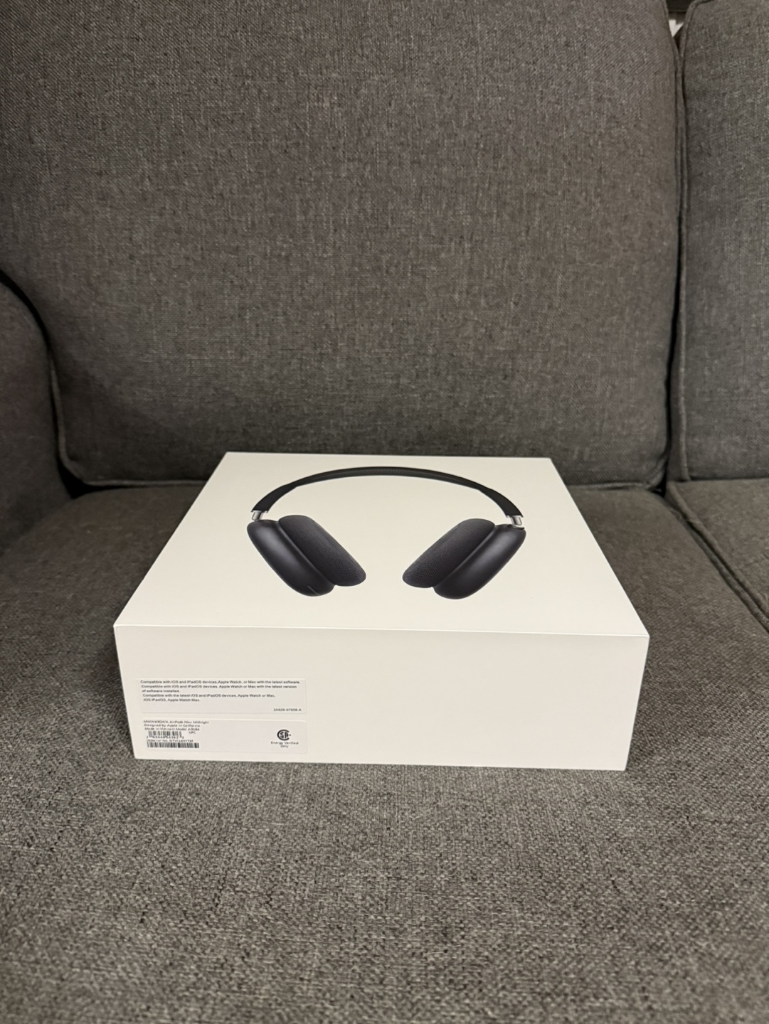 AirPods Pro Max 2 Headphones - Midnight Black (USB-C) - photo 2
